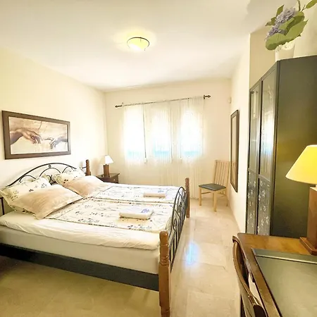 Beautiful With Pools, Playground And Paddle Tennis - Family Friendly And Near Vithas Hospital - Free Parking In Garage * Benalmádena