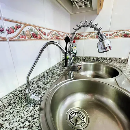 Apartment Serene Family Oasis: Poolside Retreat With Convenient Amenities Benalmadena